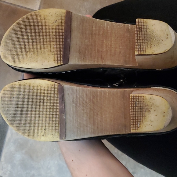 Maguba Auckland Clog Booties - Picture 4 of 9